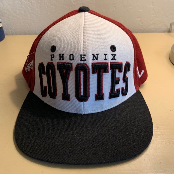 Phoenix Coyotes Snapback Hat 